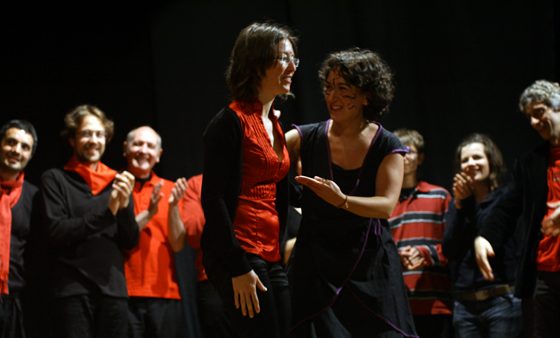 2010'V'9. Gira VBL - Almansa - Laura, directora de los chelistas